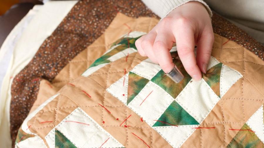 hand quilting